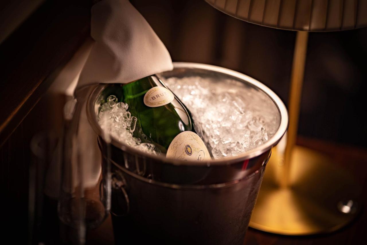 Logis Hotel Quartier 5, Saechsische Schweiz, Mit Restaurant, Cafe & Bar クロルト・ゴーリッシュ エクステリア 写真