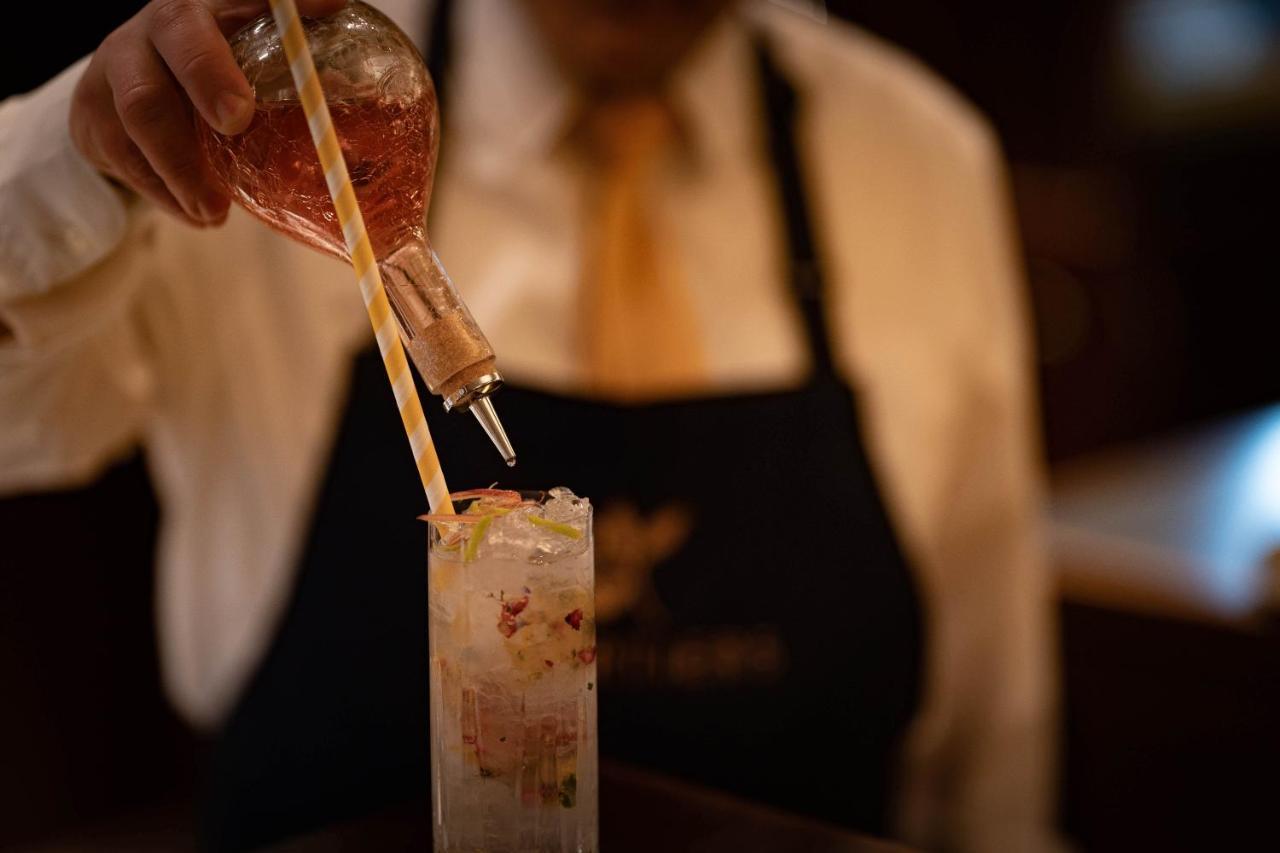 Logis Hotel Quartier 5, Saechsische Schweiz, Mit Restaurant, Cafe & Bar クロルト・ゴーリッシュ エクステリア 写真