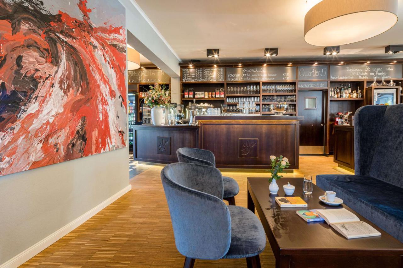 Logis Hotel Quartier 5, Saechsische Schweiz, Mit Restaurant, Cafe & Bar クロルト・ゴーリッシュ エクステリア 写真