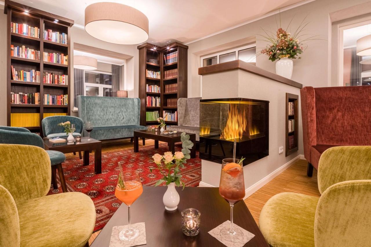 Logis Hotel Quartier 5, Saechsische Schweiz, Mit Restaurant, Cafe & Bar クロルト・ゴーリッシュ エクステリア 写真